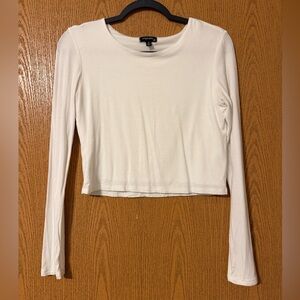 Originality White Cropped Long-Sleeve Crewneck Top